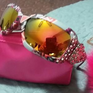 Nwt Montana West sunglasses